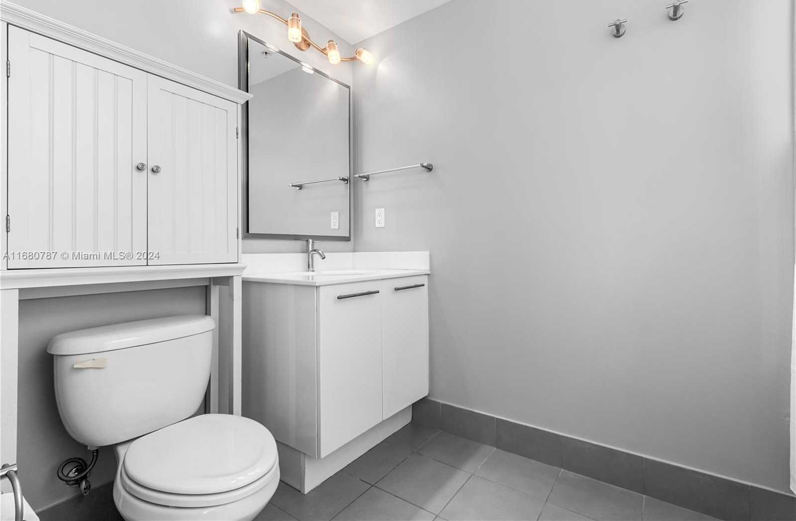Small Image of 92 SOUTH WEST 3RD ST #3505, Miami Number 22