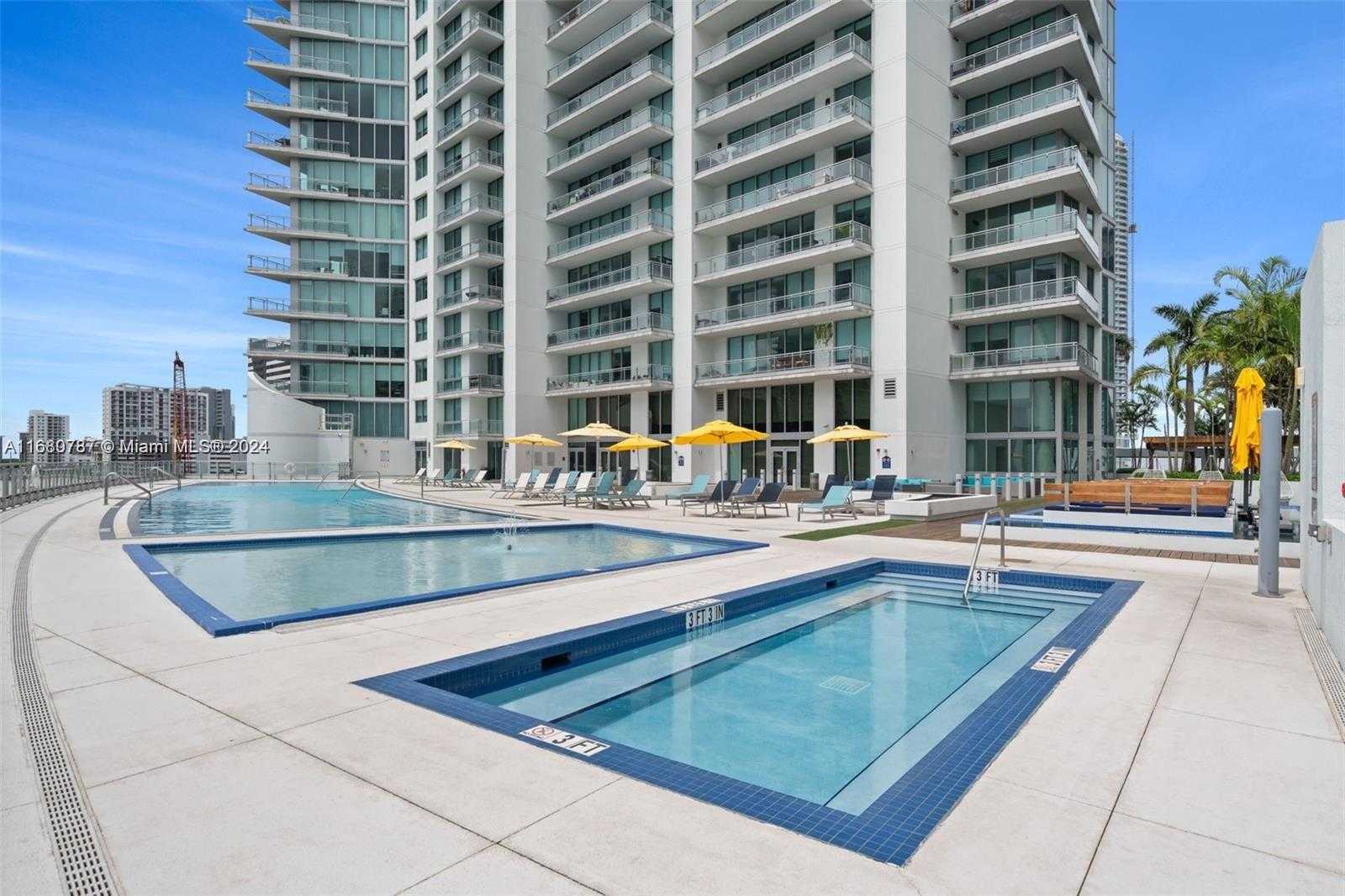 Small Image of 92 SOUTH WEST 3RD ST #3505, Miami Number 33