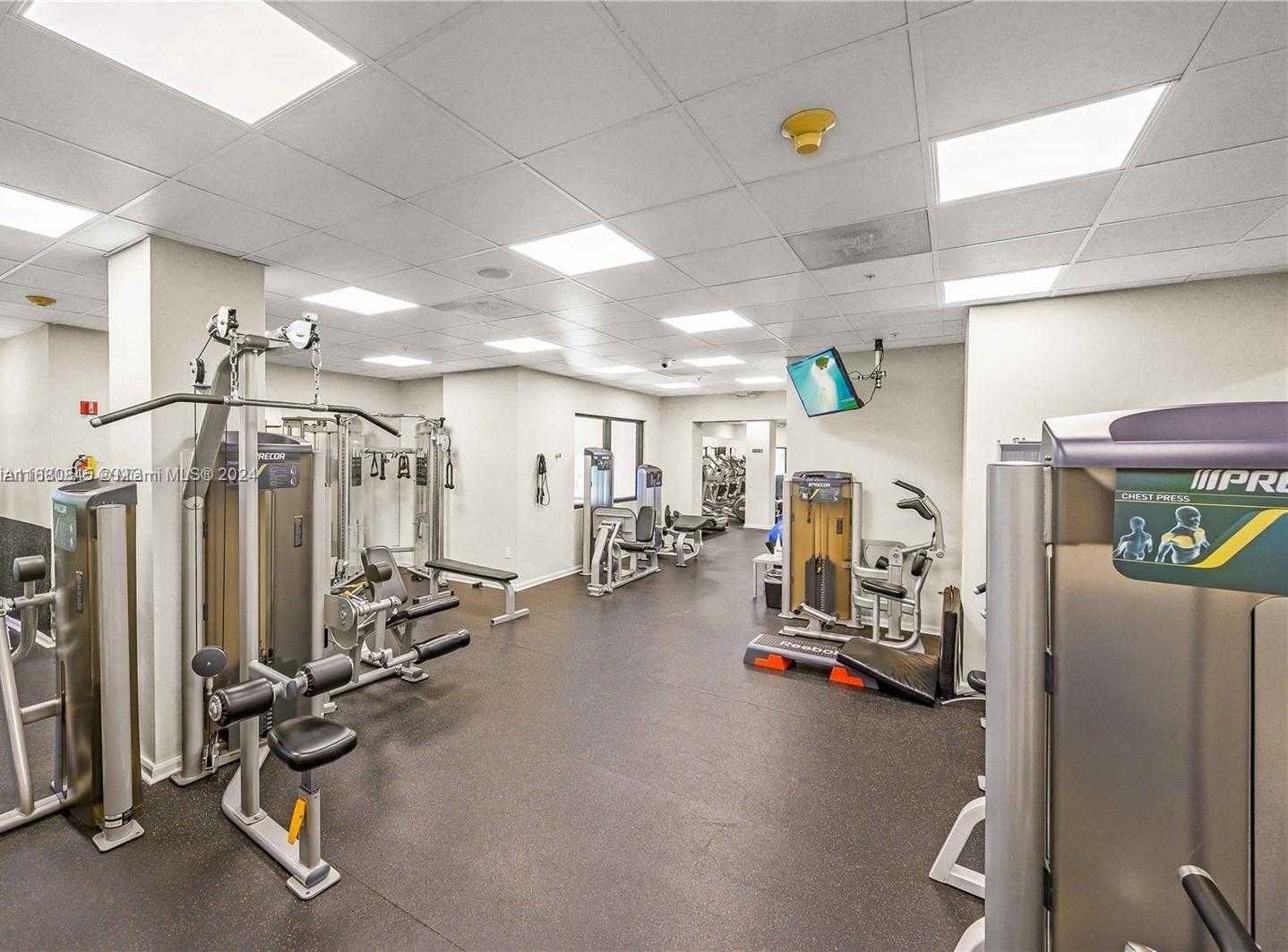 Small Image of 2333 BRICKELL AVE #2611, Miami Number 11
