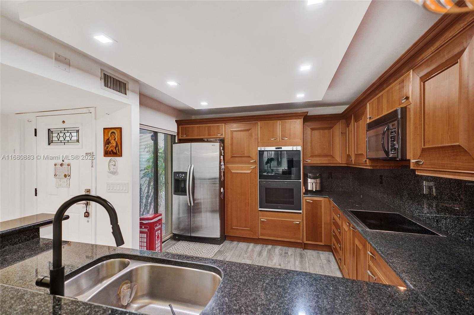 Small Image of 20412 NORTH EAST 34TH CT #19, Aventura Number 10