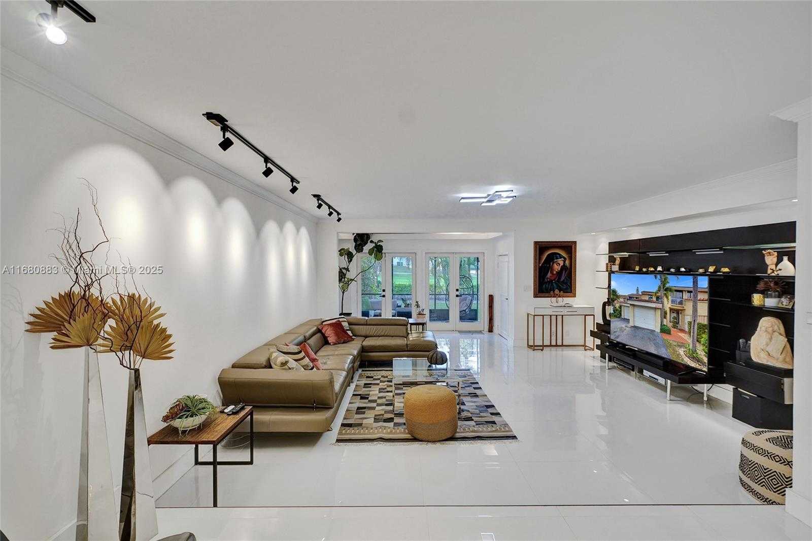 Small Image of 20412 NORTH EAST 34TH CT #19, Aventura Number 6