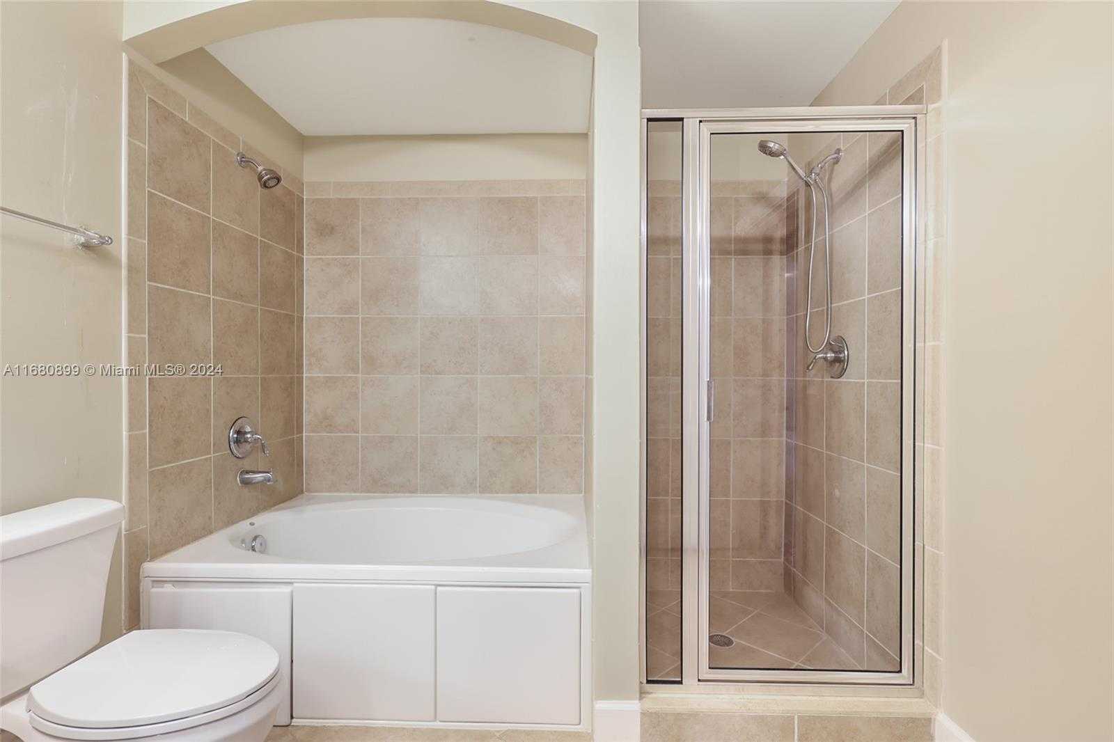 Small Image of 4 RENAISSANCE WAY #303, Boynton Beach Number 6