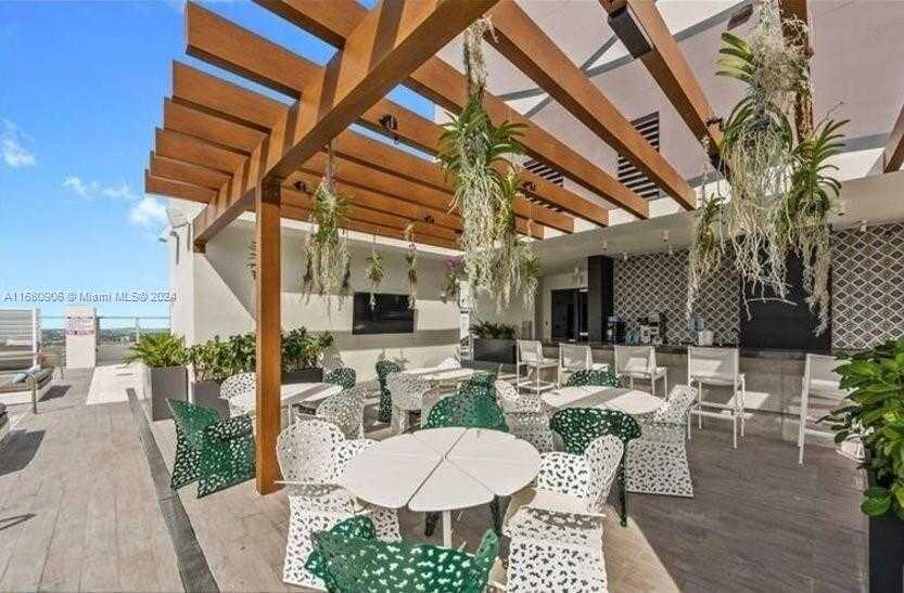 Small Image of 1010 BRICKELL AVE #3006, Miami Number 18