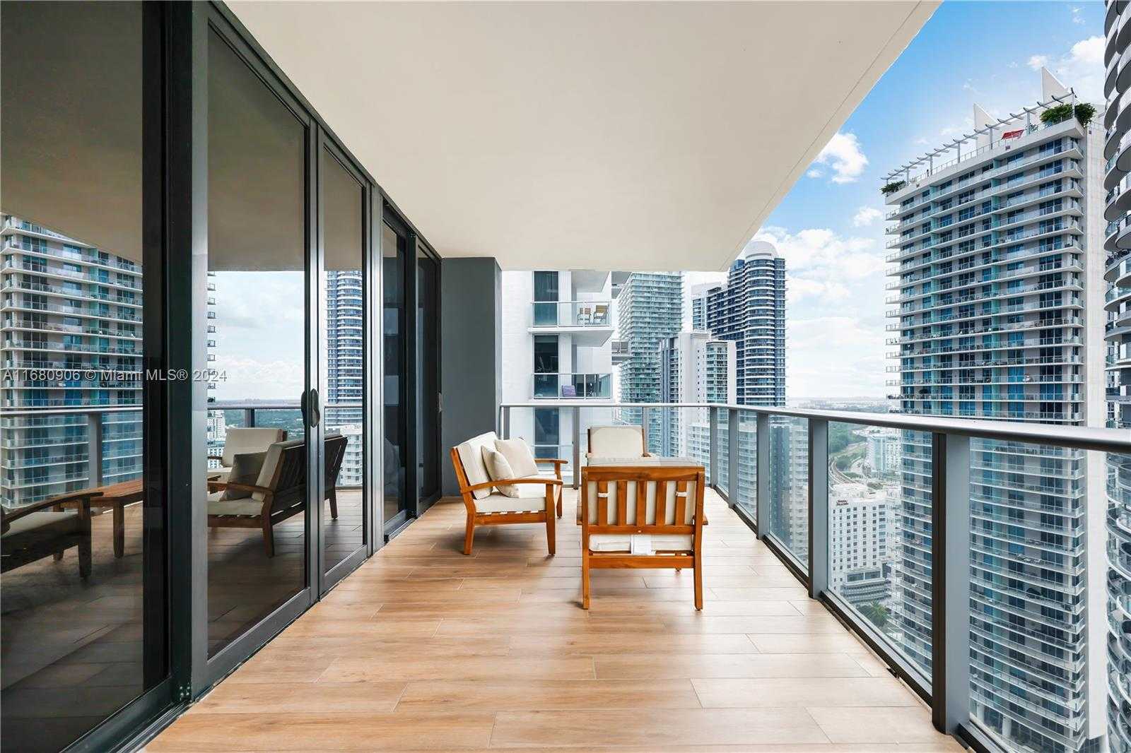 Small Image of 1010 BRICKELL AVE #3006, Miami Number 7