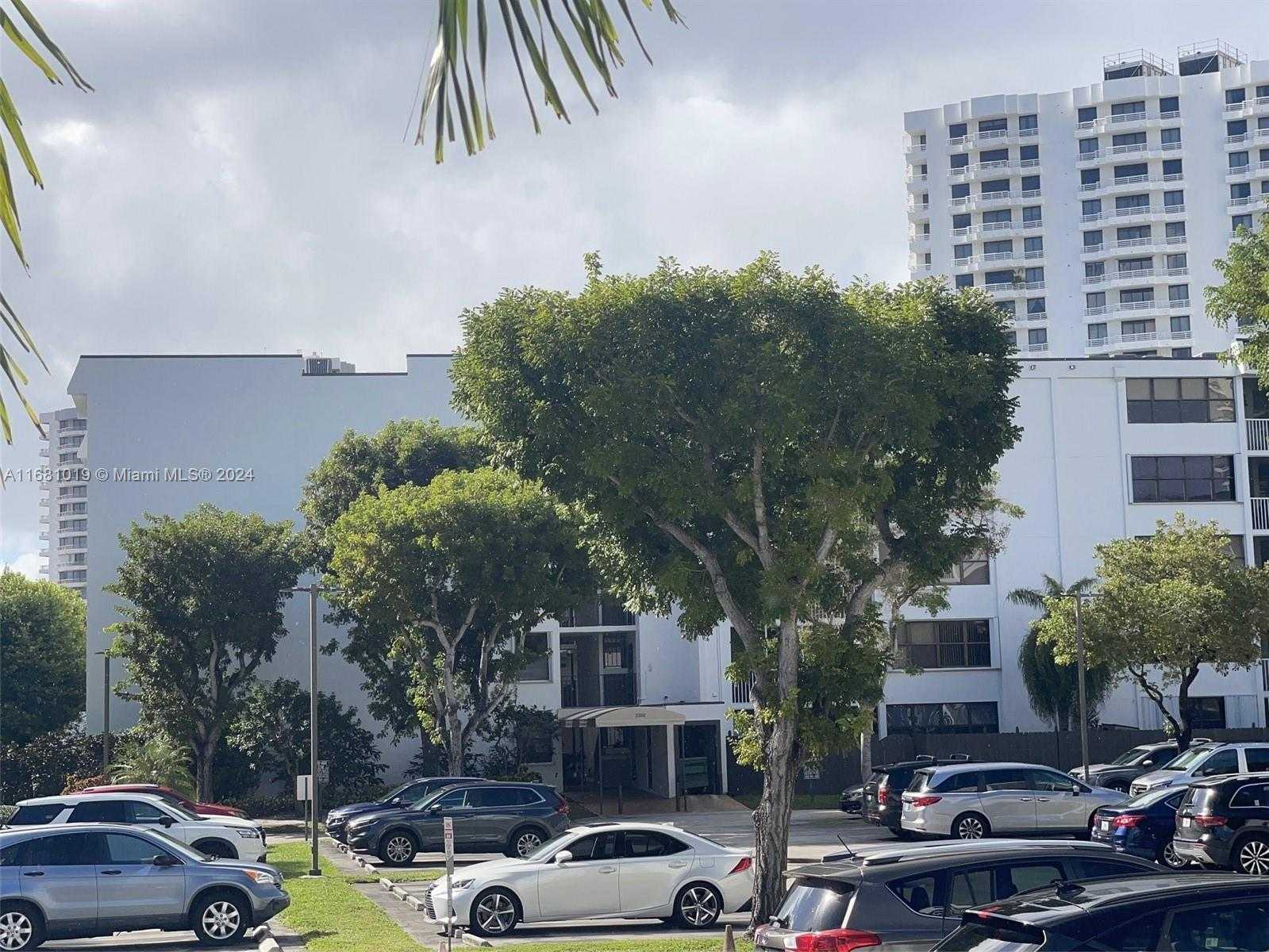 Small Image of 3350 NORTH EAST 192ND ST #5G-B, Aventura Number 14