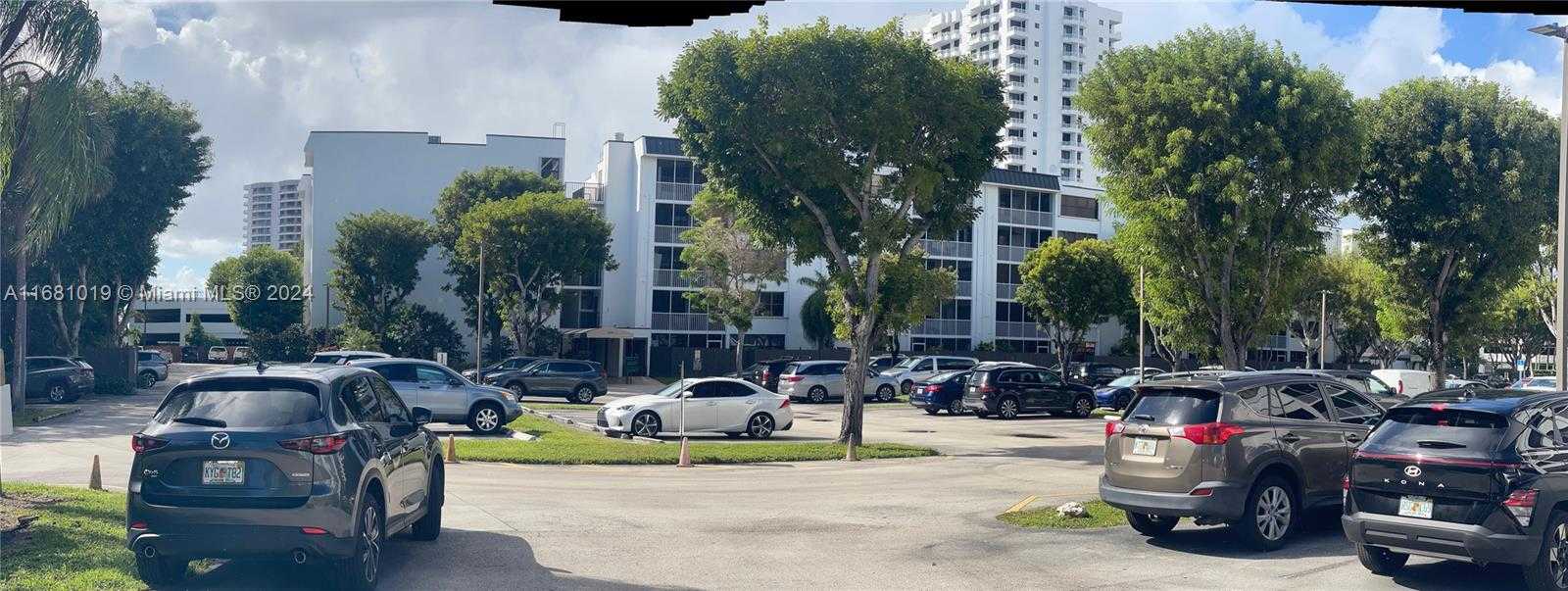 Small Image of 3350 NORTH EAST 192ND ST #5G-B, Aventura Number 15