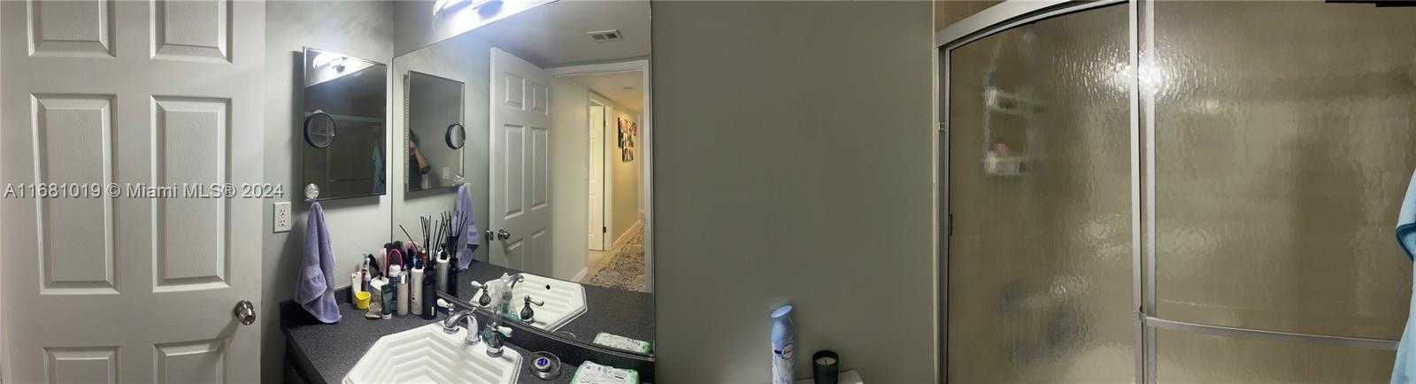 Small Image of 3350 NORTH EAST 192ND ST #5G-B, Aventura Number 8