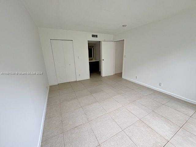 Small Image of 17021 NORTH BAY RD #124, Sunny Isles Beach Number 13