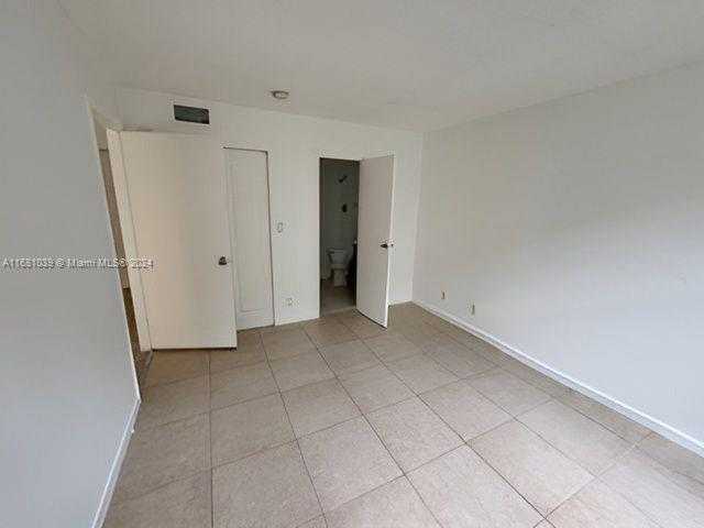 Small Image of 17021 NORTH BAY RD #124, Sunny Isles Beach Number 21
