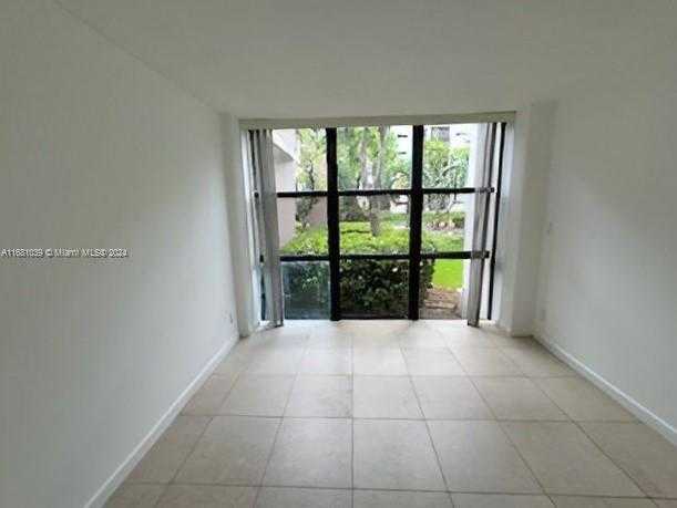 Small Image of 17021 NORTH BAY RD #124, Sunny Isles Beach Number 26