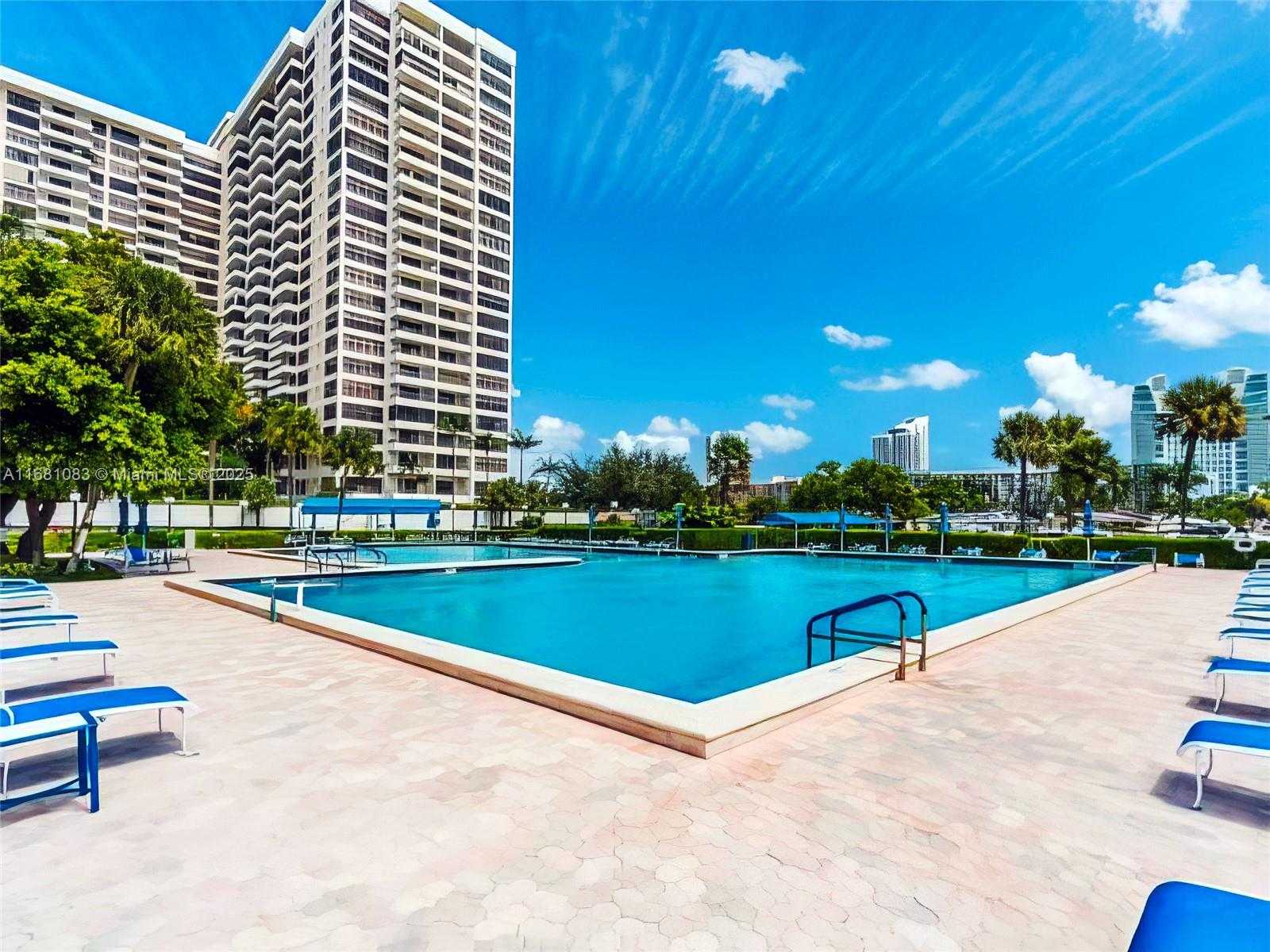 Small Image of 500 THREE ISLANDS BLVD #116, Hallandale Beach Number 4