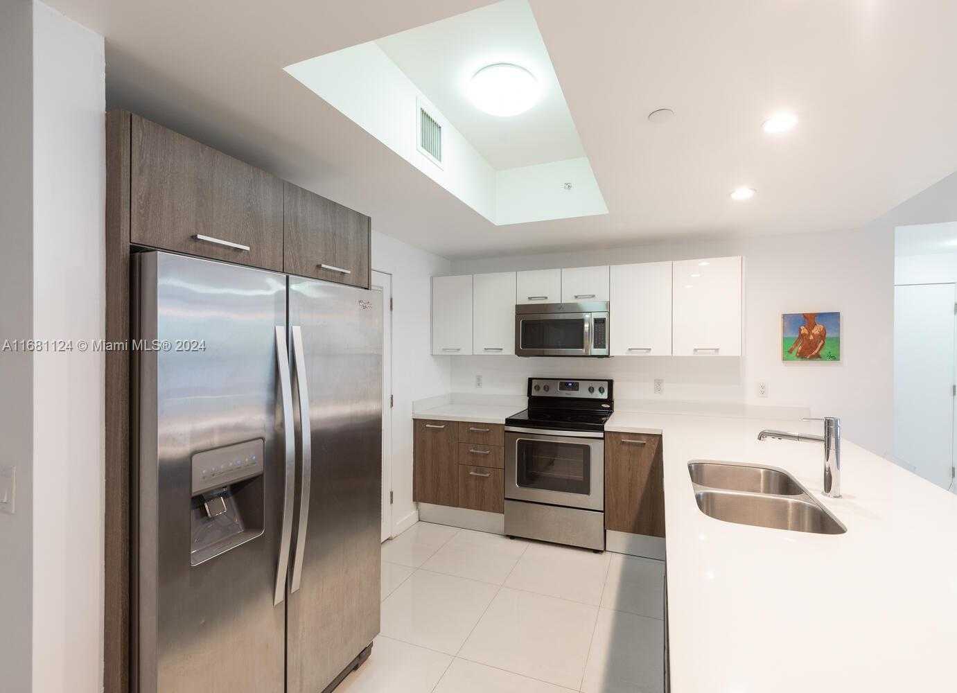 Small Image of 1120 98TH ST #203, Bay Harbor Islands Number 10