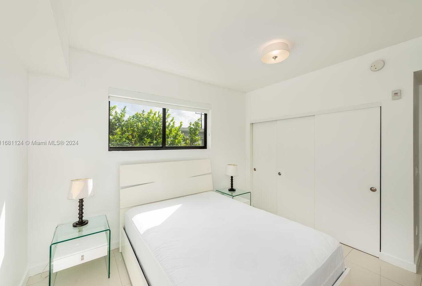 Small Image of 1120 98TH ST #203, Bay Harbor Islands Number 18