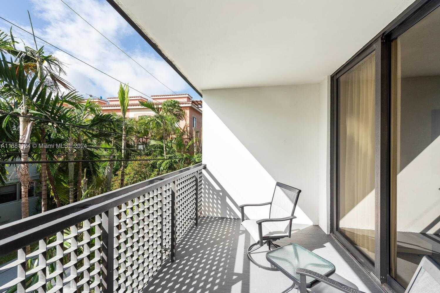 Small Image of 1120 98TH ST #203, Bay Harbor Islands Number 3