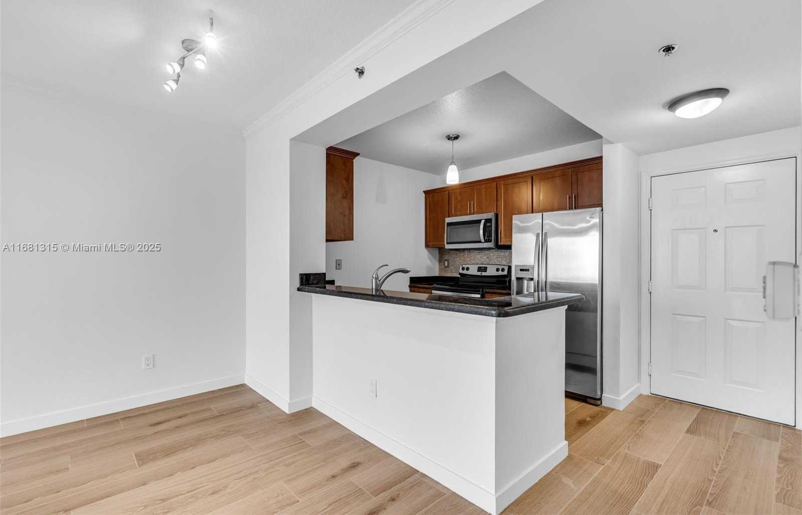 Small Image of 2665 SOUTH WEST 37TH AVE #1501, Miami Number 3