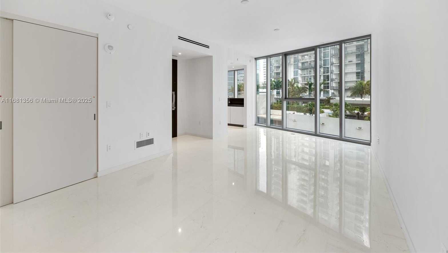 Small Image of 300 BISCAYNE BLVD WAY #1205C, Miami Number 20