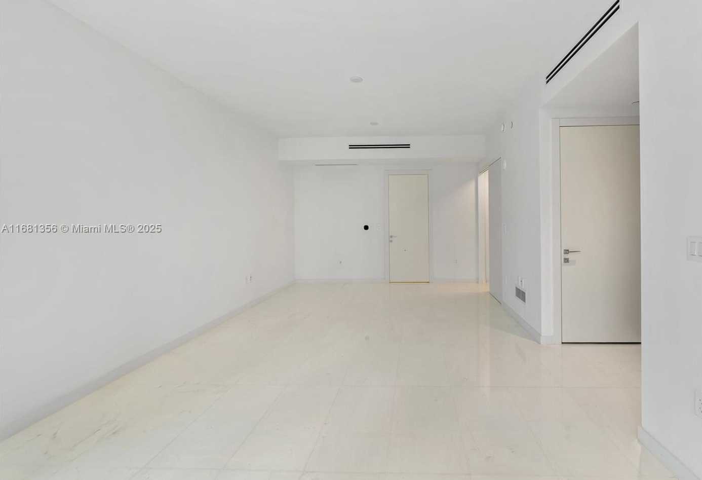 Small Image of 300 BISCAYNE BLVD WAY #1205C, Miami Number 21