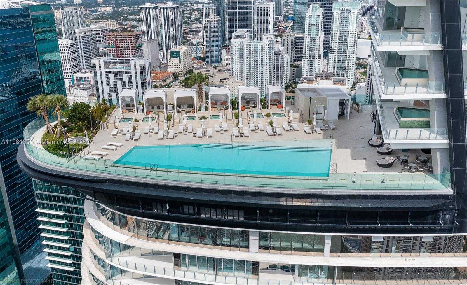 Small Image of 300 BISCAYNE BLVD WAY #1205C, Miami Number 47