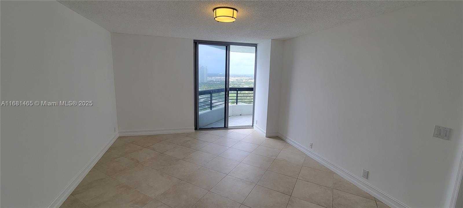 Small Image of 3500 MYSTIC POINTE DR #2302, Aventura Number 14