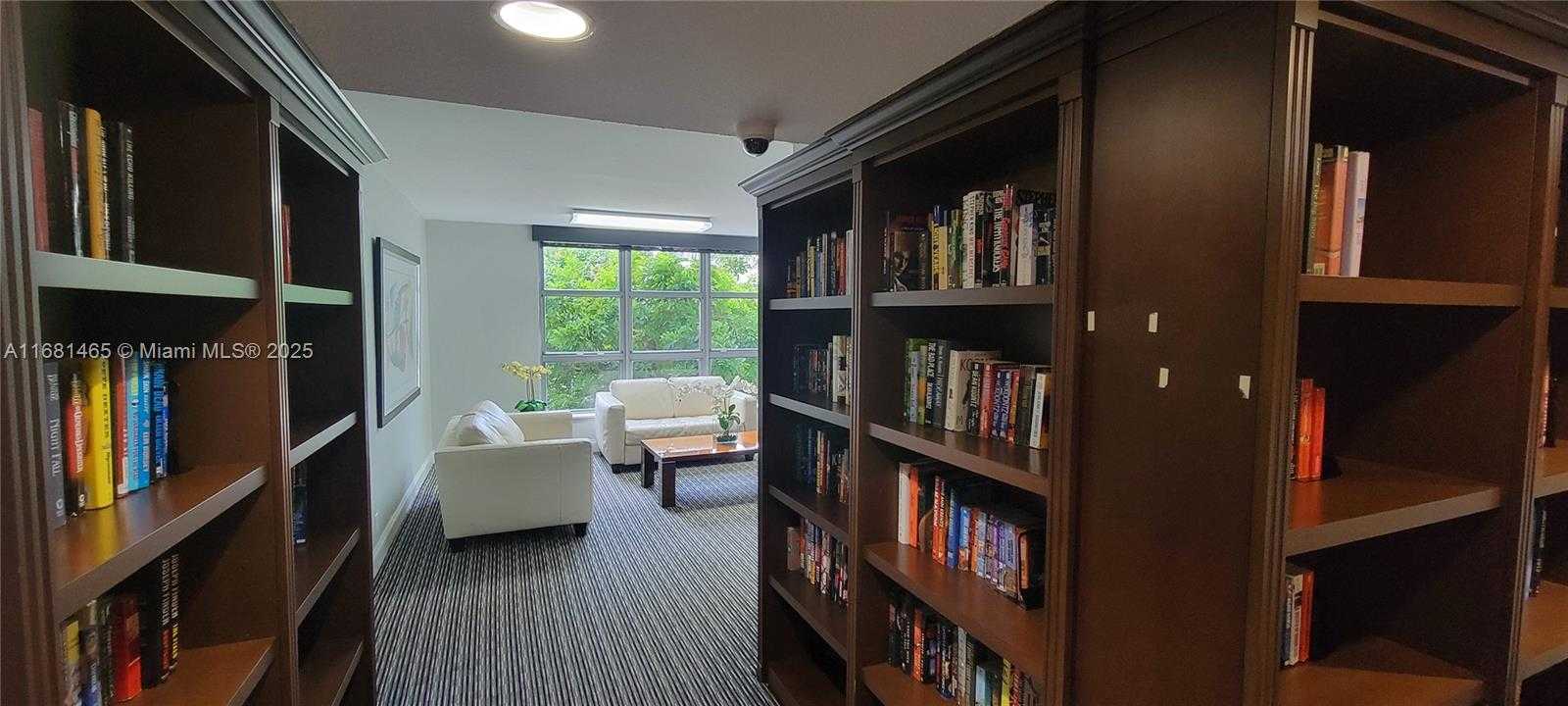 Small Image of 3500 MYSTIC POINTE DR #2302, Aventura Number 22