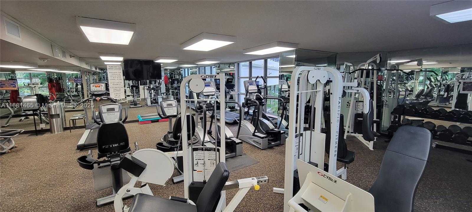 Small Image of 3500 MYSTIC POINTE DR #2302, Aventura Number 26
