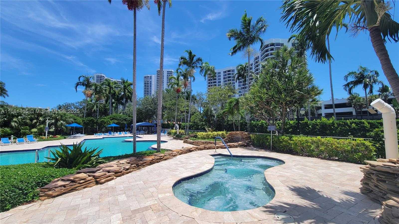 Small Image of 3500 MYSTIC POINTE DR #2302, Aventura Number 8