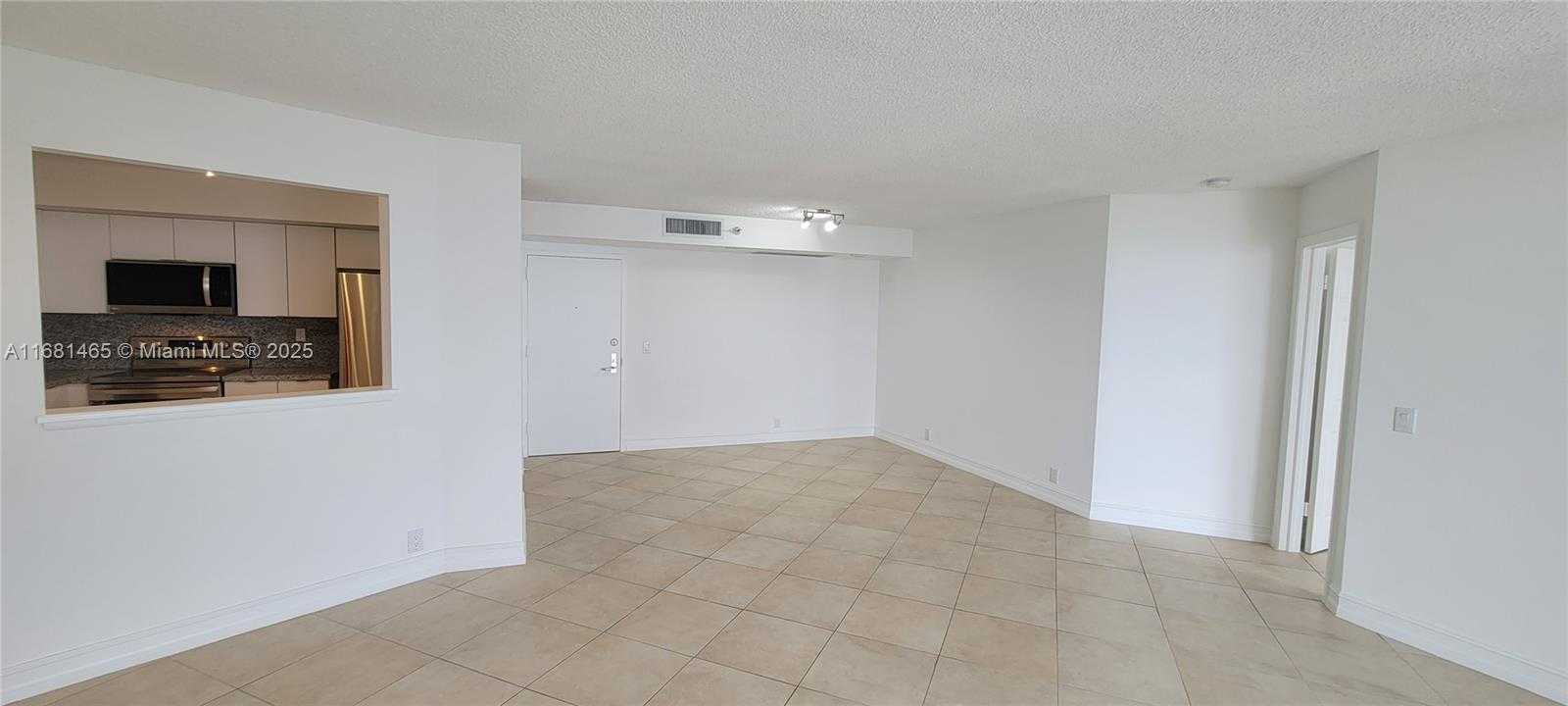 Small Image of 3500 MYSTIC POINTE DR #2302, Aventura Number 9