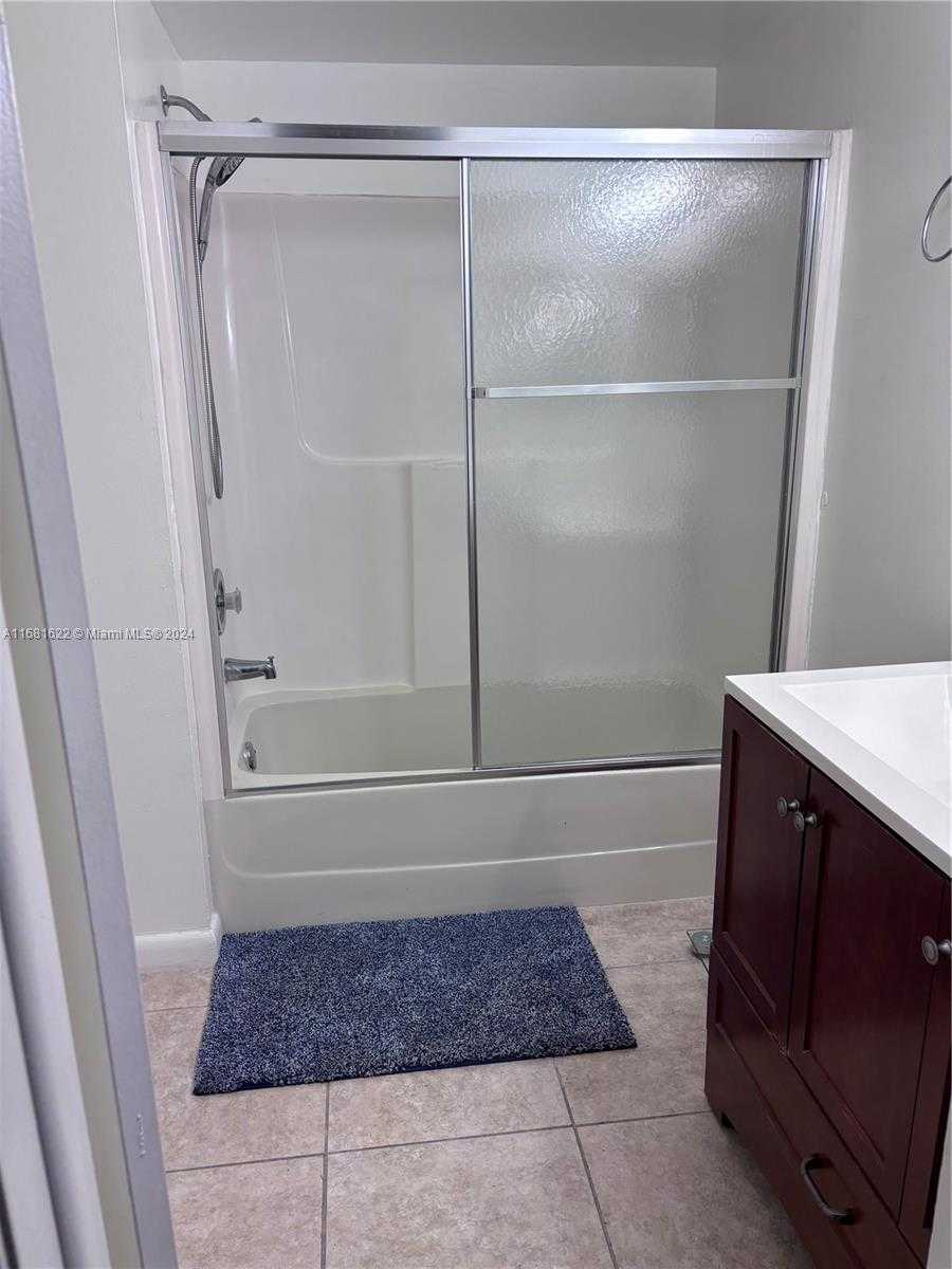 Small Image of 9725 FONTAINEBLEAU BLVD #A212, Miami Number 16