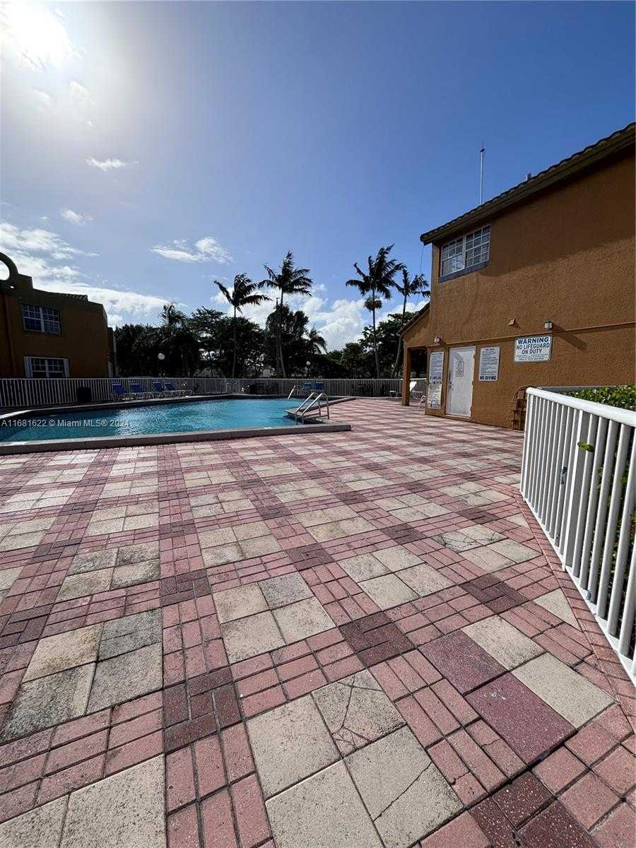 Small Image of 9725 FONTAINEBLEAU BLVD #A212, Miami Number 19