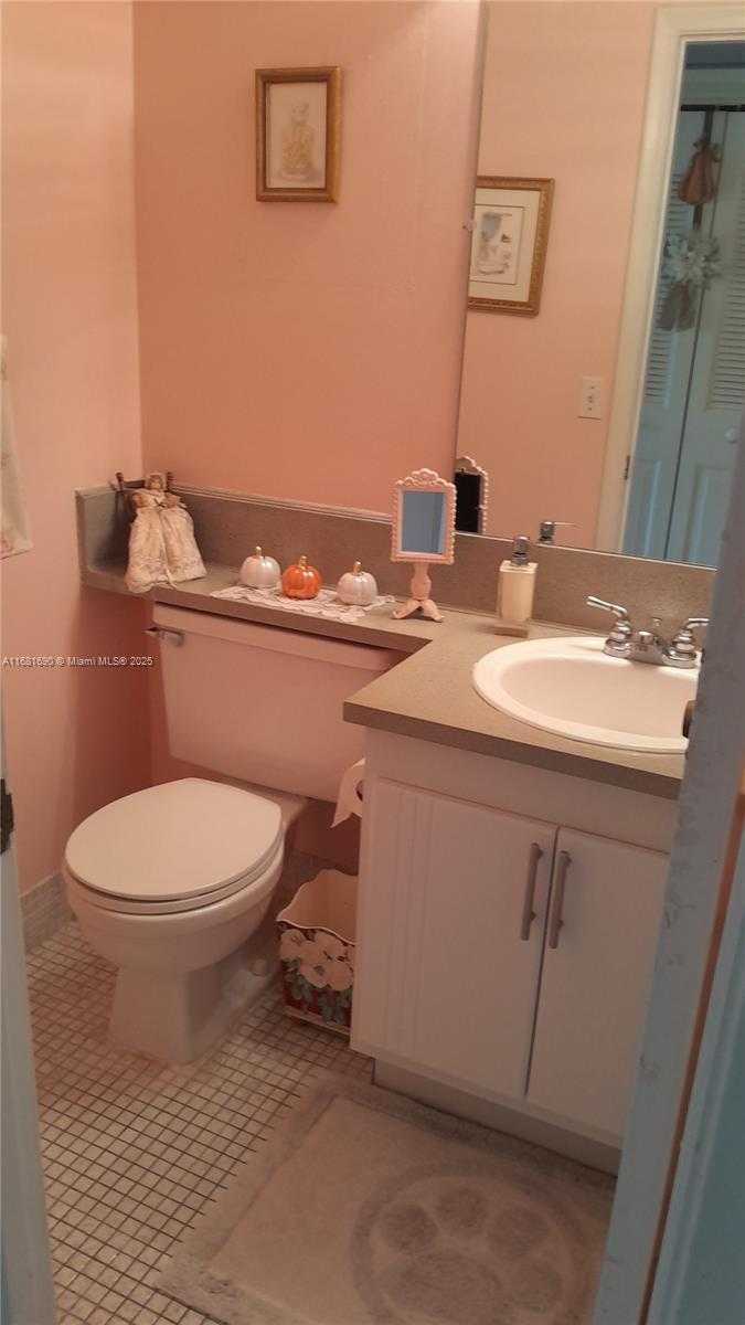 Small Image of 1087 HARWOOD F #1087, Deerfield Beach Number 14