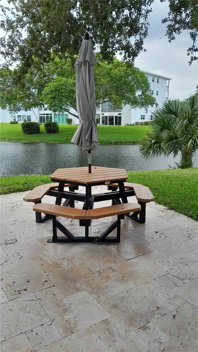Small Image of 1087 HARWOOD F #1087, Deerfield Beach Number 30