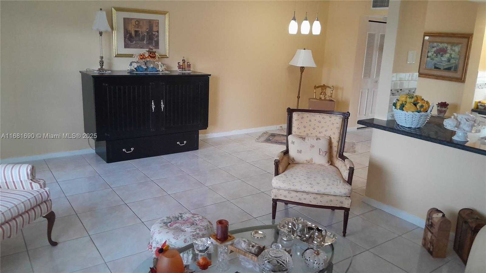 Small Image of 1087 HARWOOD F #1087, Deerfield Beach Number 6
