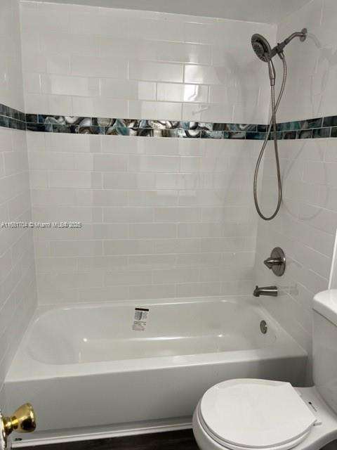 Small Image of 14020 SOUTH WEST 90TH TER #14020, Miami Number 9
