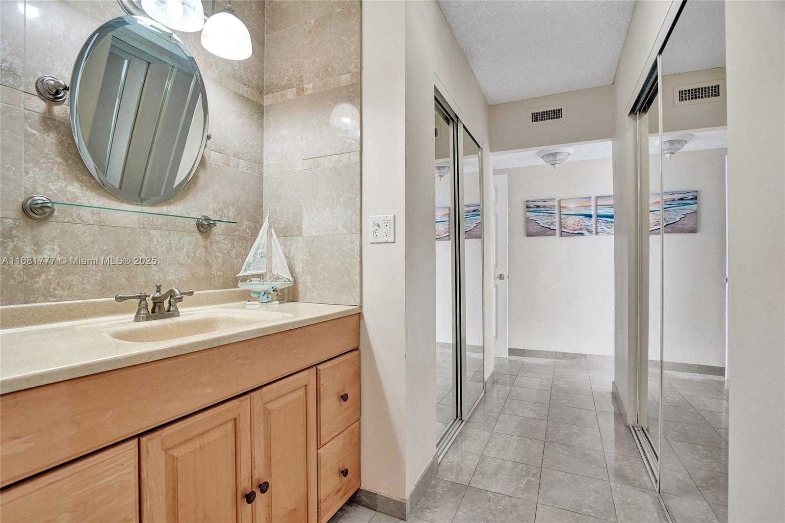 Small Image of 1400 SOUTH OCEAN DR #708, Hollywood Number 16