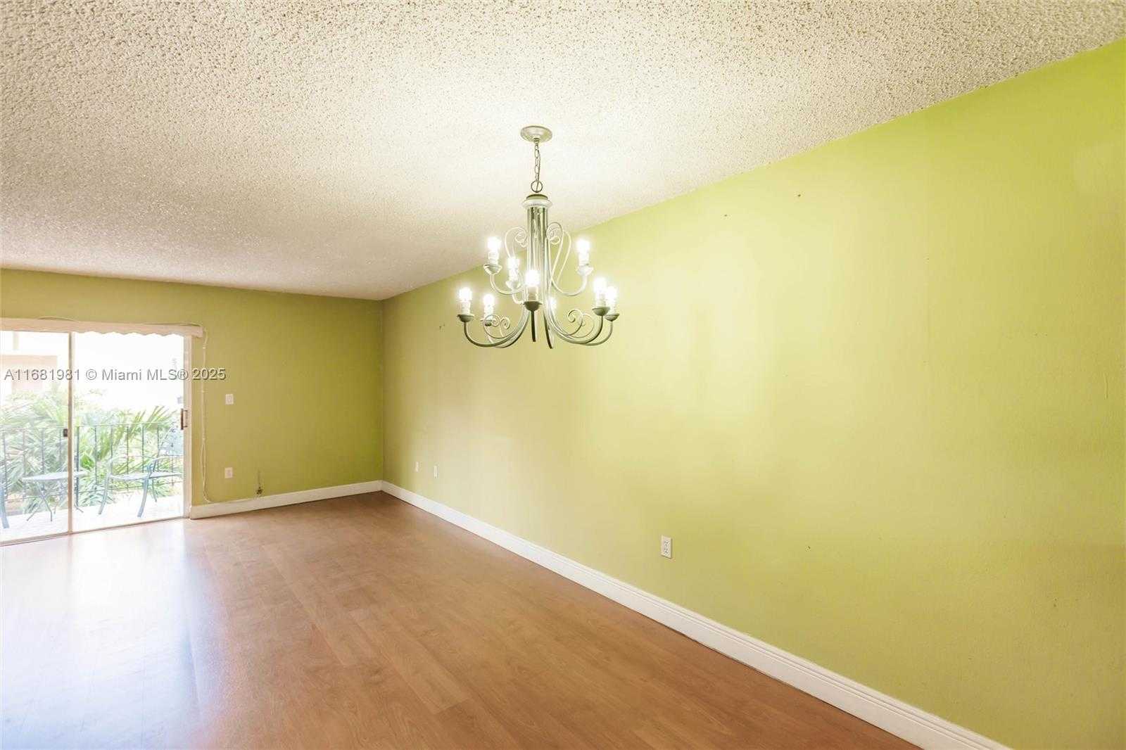 Small Image of 1900 WEST 54TH ST #213, Hialeah Number 6