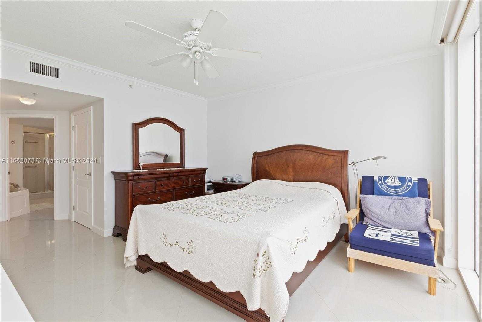 Small Image of 16699 COLLINS AVE #2202, Sunny Isles Beach Number 10