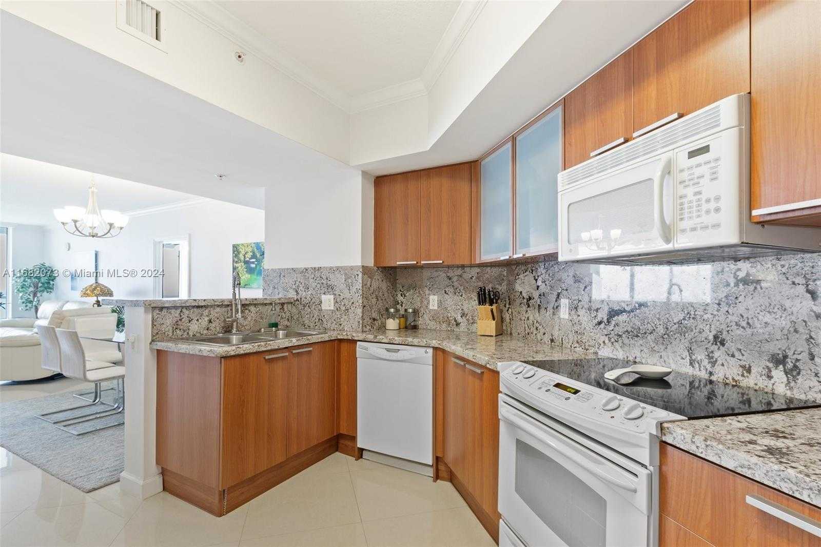 Small Image of 16699 COLLINS AVE #2202, Sunny Isles Beach Number 6