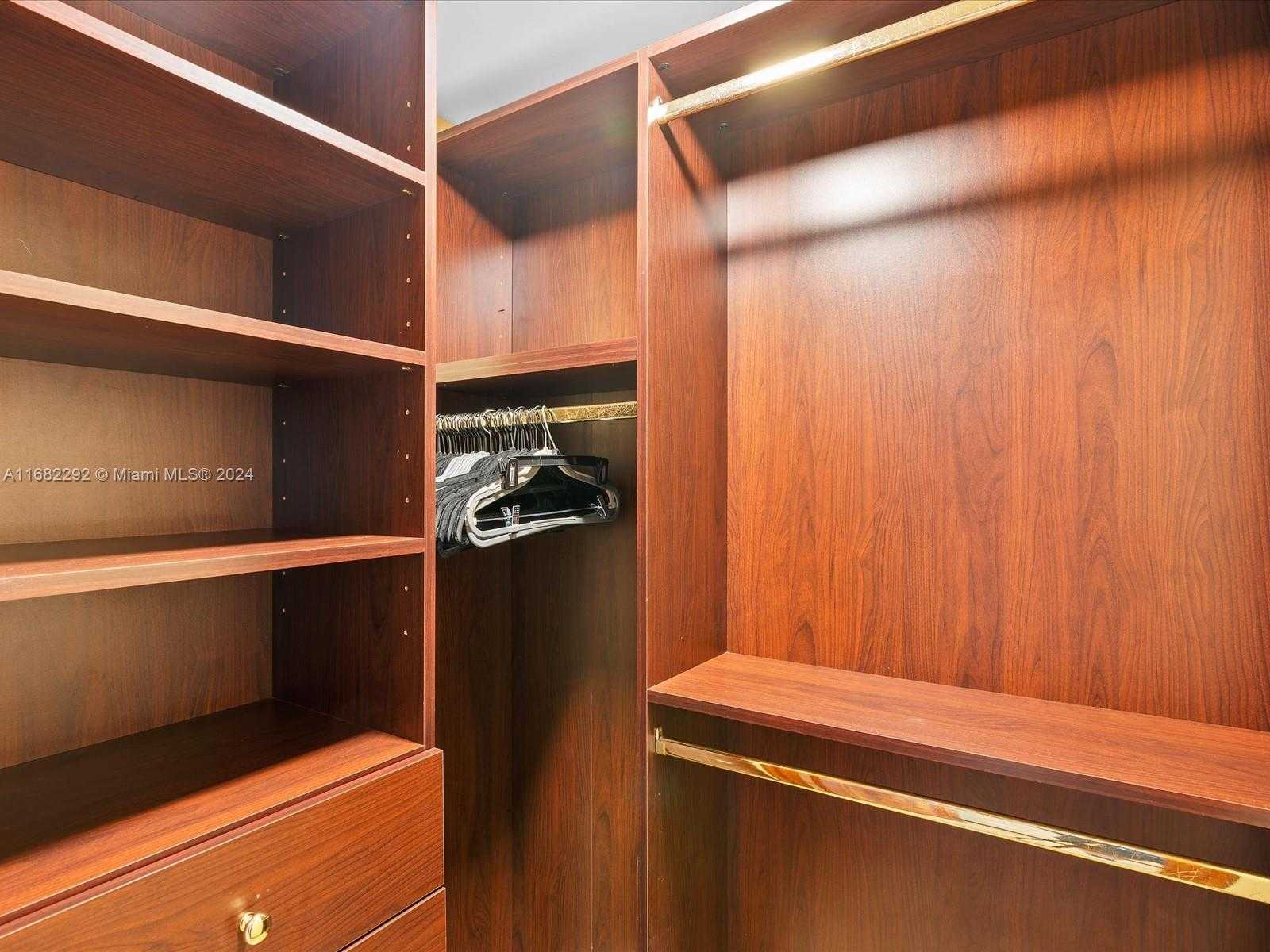 Small Image of 19111 COLLINS AVE #2908, Sunny Isles Beach Number 31