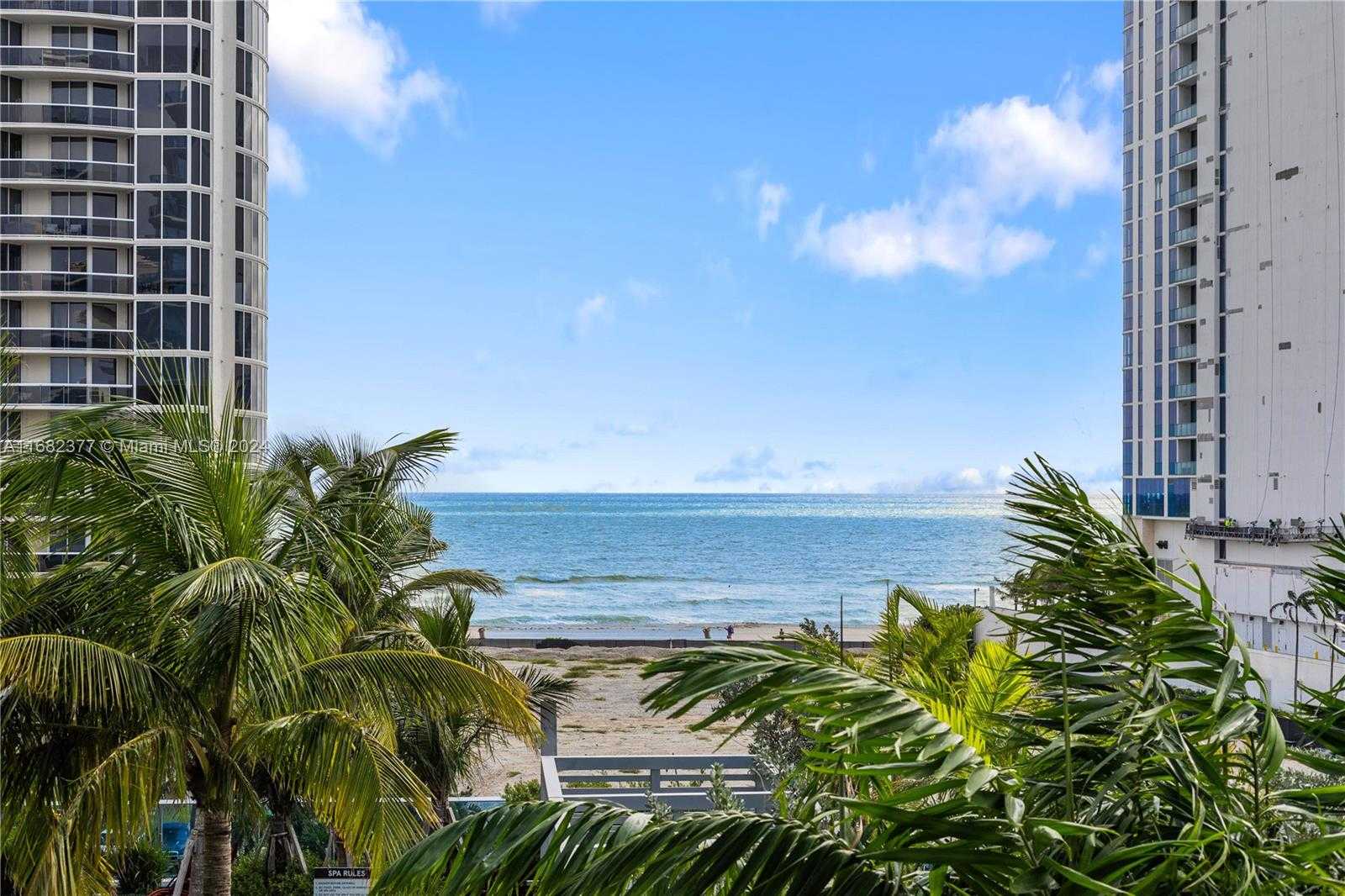 Small Image of 17550 Collins Ave, Sunny Isles Beach, FL 33160, USA Number 11