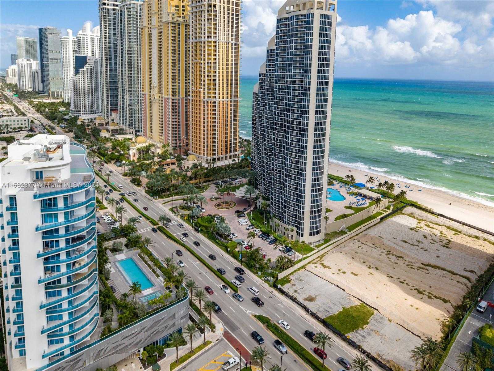 Small Image of 17550 Collins Ave, Sunny Isles Beach, FL 33160, USA Number 9