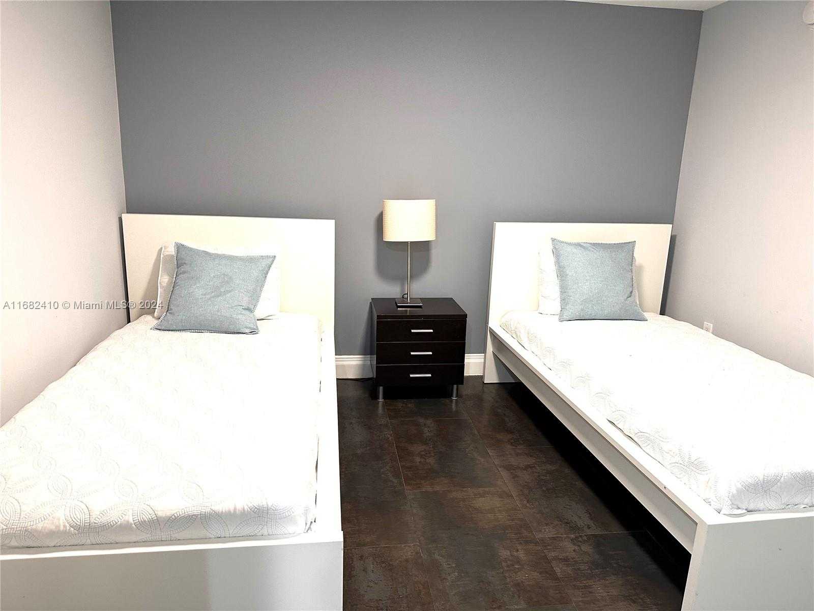 Small Image of 1800 SOUTH OCEAN DR #508, Hallandale Beach Number 22