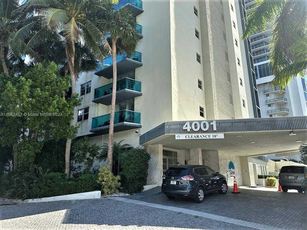 Small Image of 4001 SOUTH OCEAN DR #9L, Hollywood Number 19