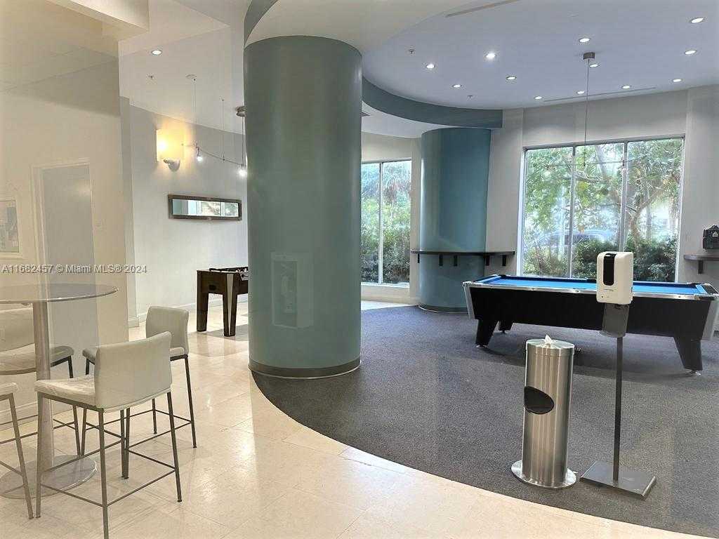 Small Image of 4001 SOUTH OCEAN DR #9L, Hollywood Number 20