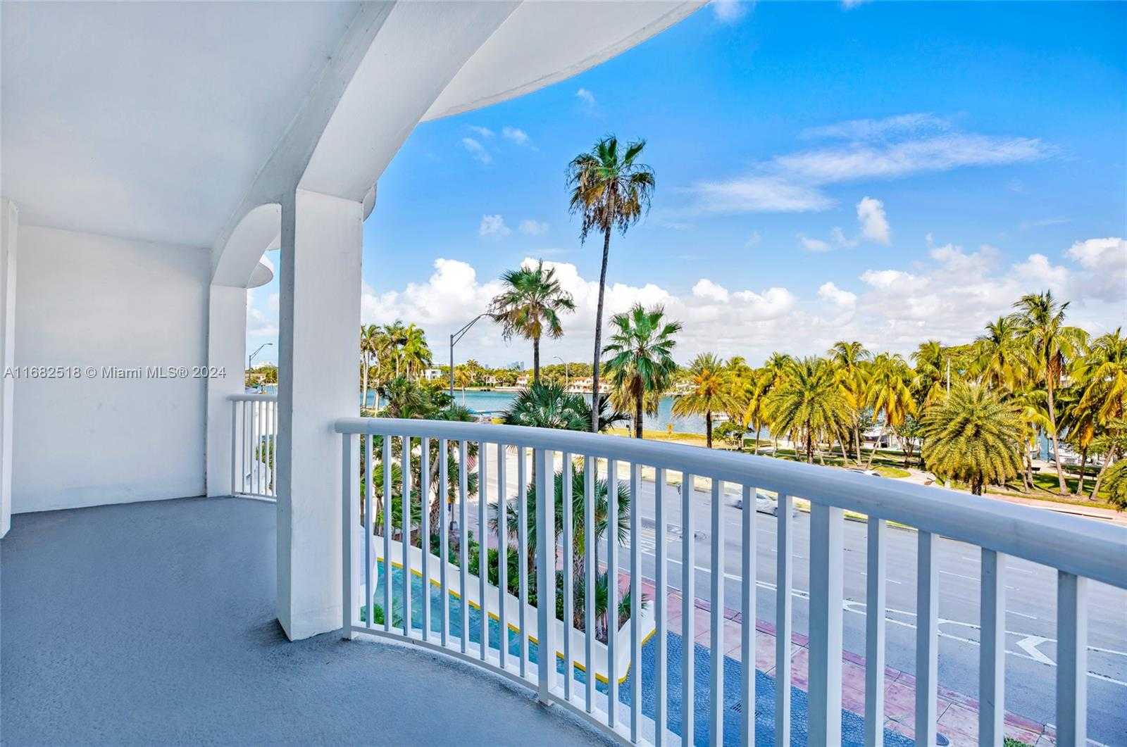 Small Image of 5401 Collins Ave, Miami Beach, FL 33140, USA Number 16