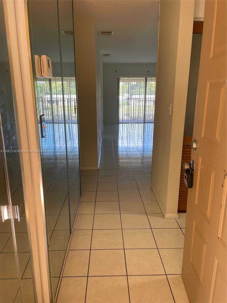 Small Image of 11453 NORTH WEST 39TH CT #308-2, Coral Springs Number 3