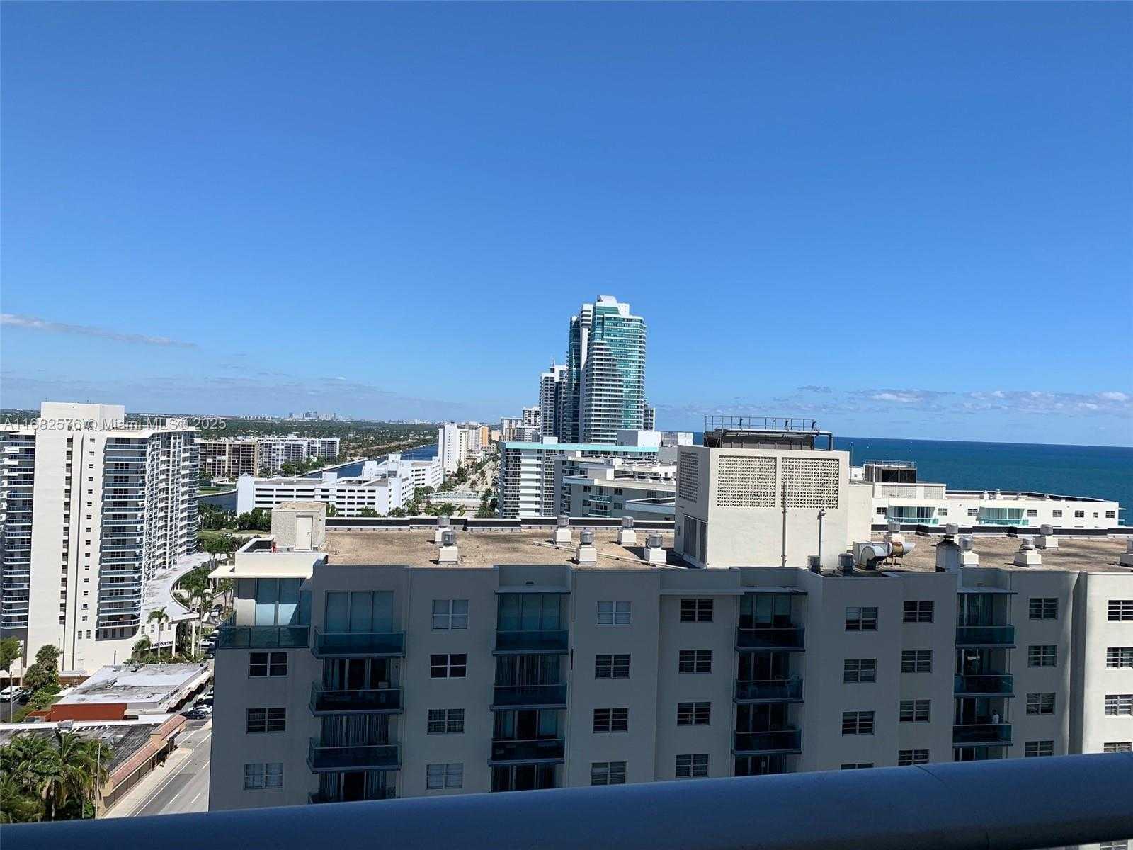 Small Image of 4111 SOUTH OCEAN DR #1512, Hollywood Number 3