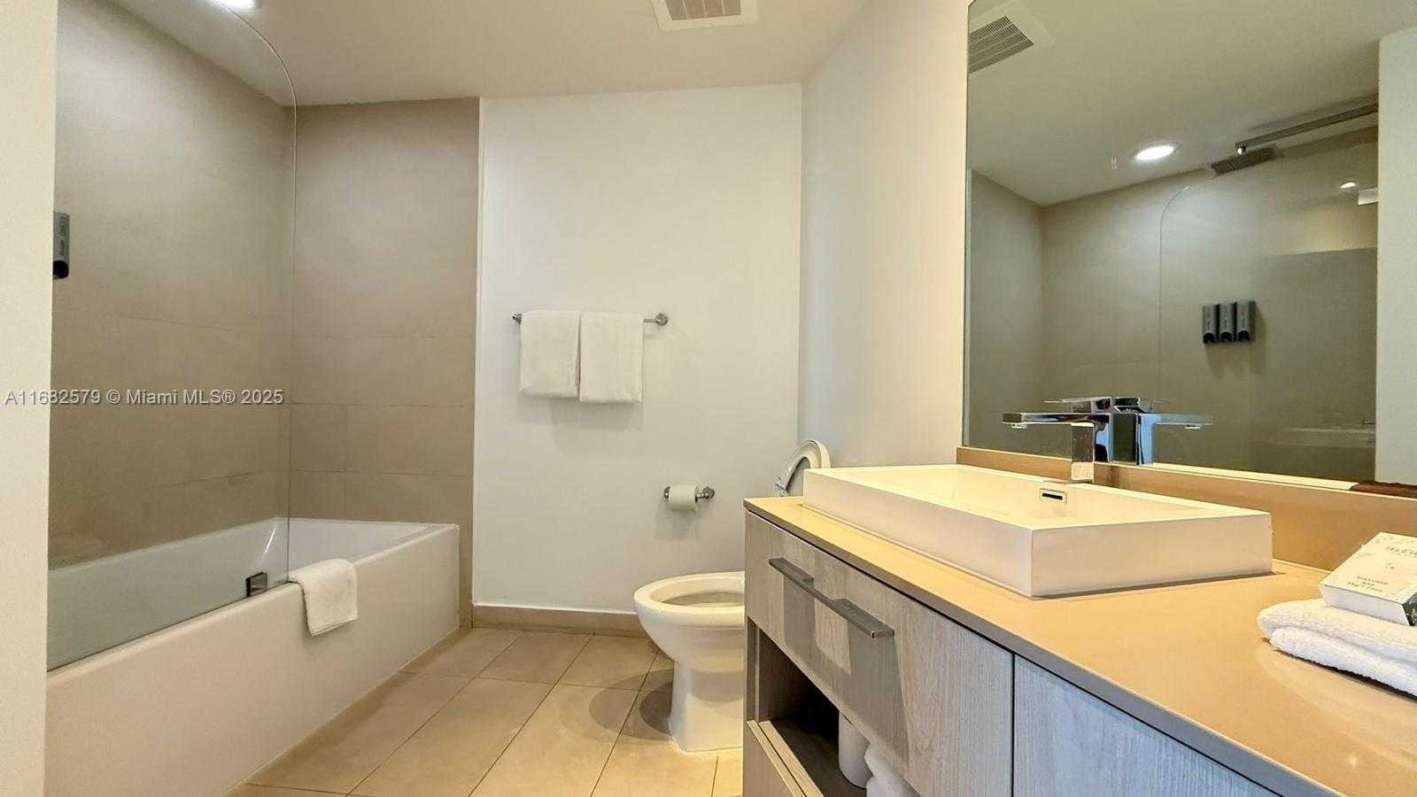 Small Image of 4111 SOUTH OCEAN DR #2712, Hollywood Number 13