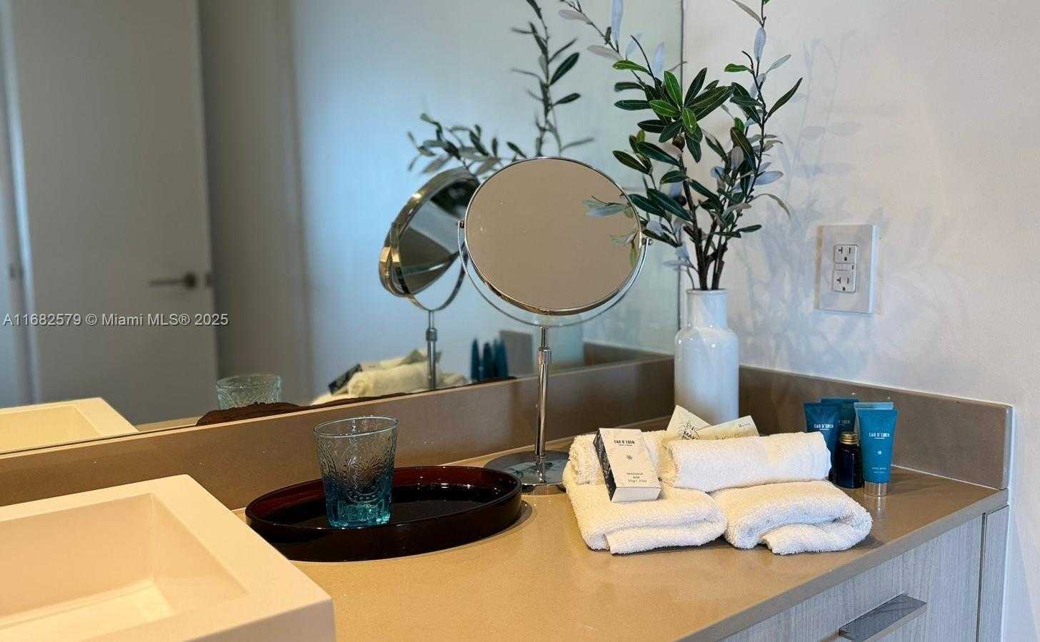 Small Image of 4111 SOUTH OCEAN DR #2712, Hollywood Number 14