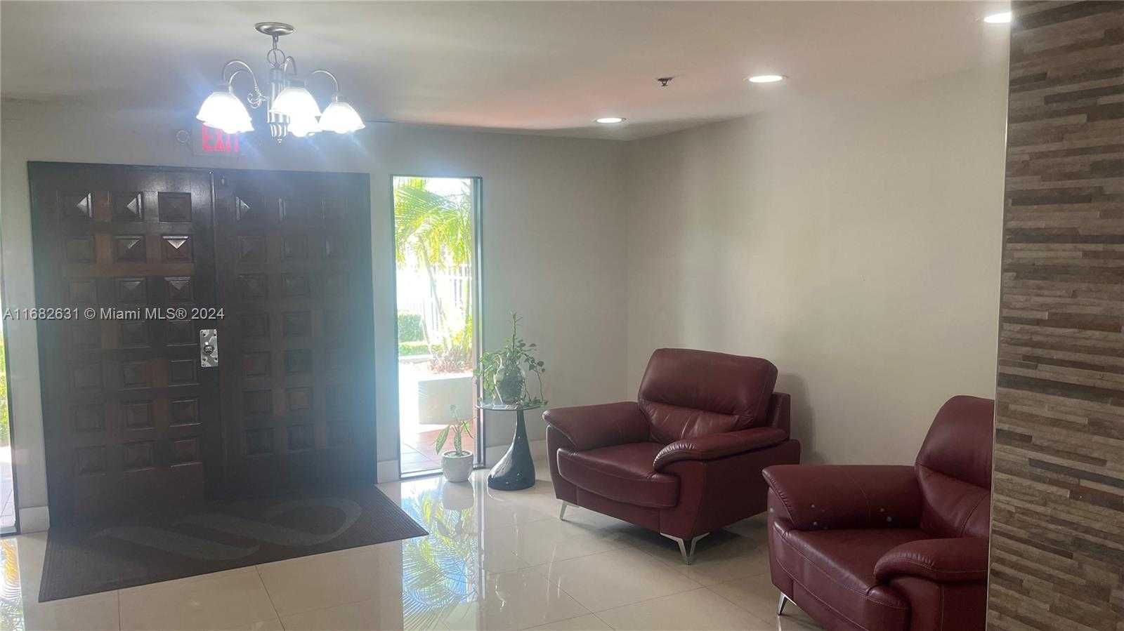 Small Image of 1825 WEST 44TH PL #309, Hialeah Number 9