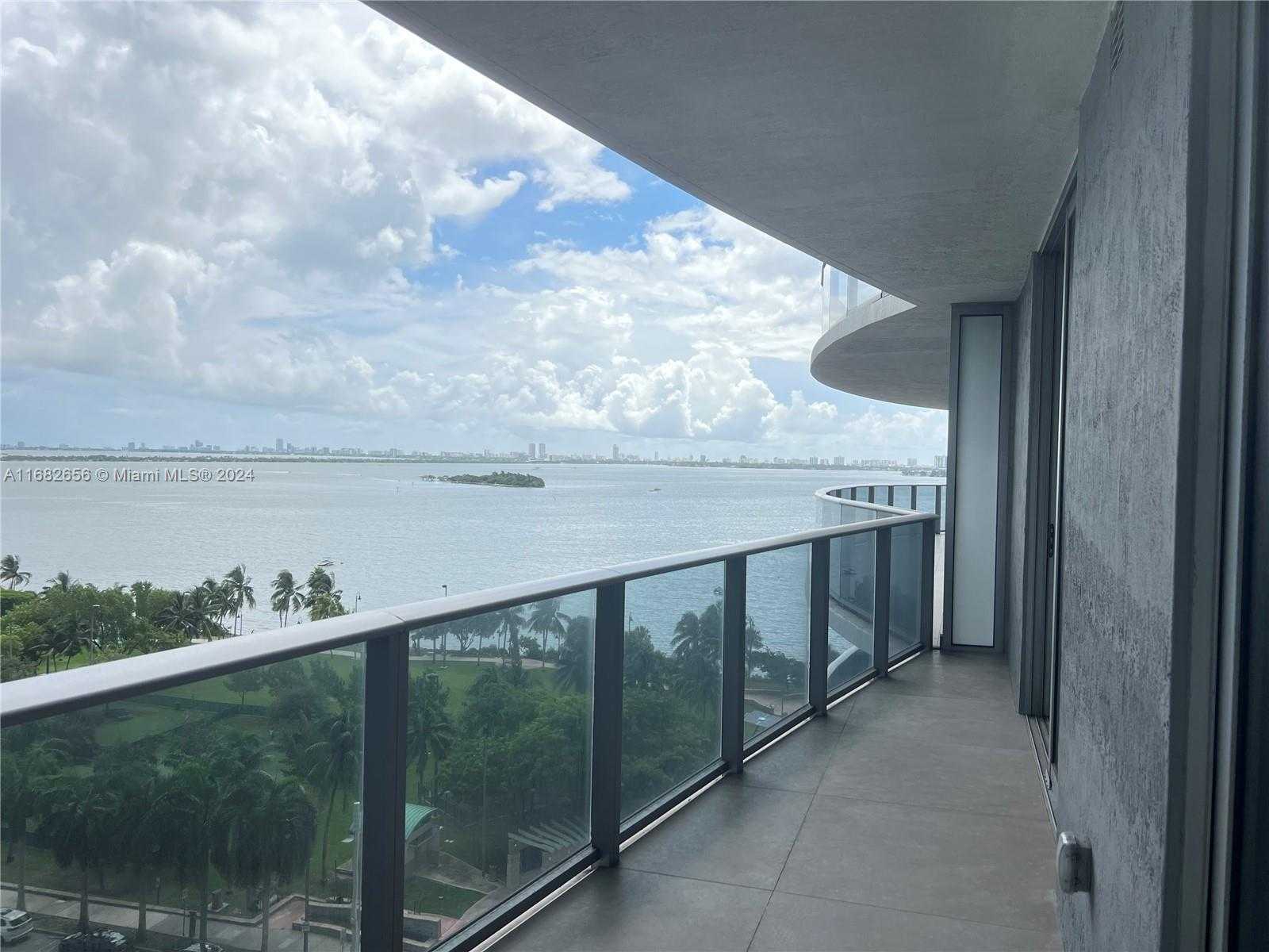 Small Image of 488 NE 18th St, Miami, FL 33132, USA Number 21